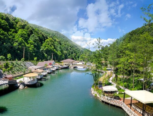 CREATOR: gd-jpeg v1.0 (using IJG JPEG v80), quality = 100